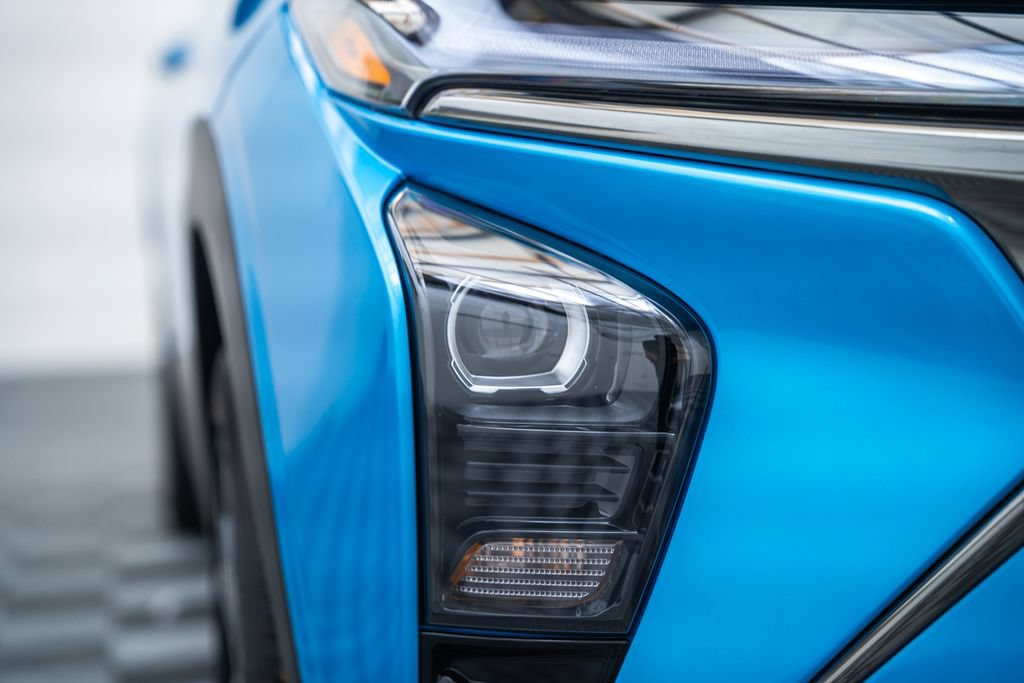 New 2026 Chevrolet Trax RS w/ Sunroof Package FWD image 15