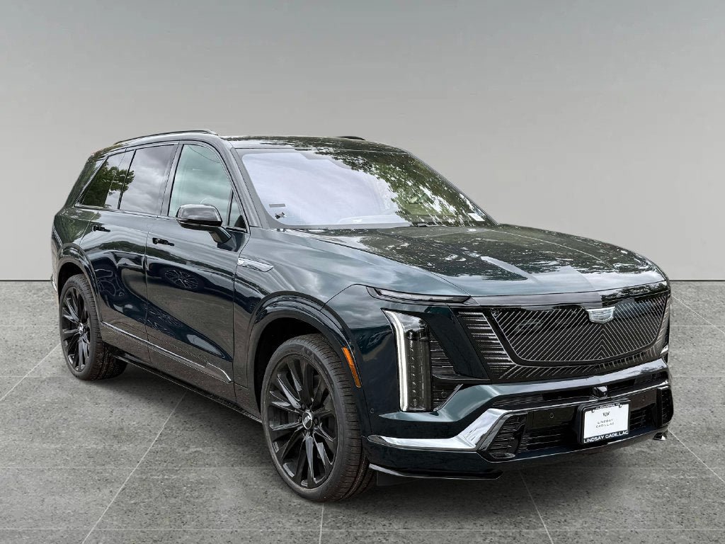 New 2027 Cadillac Vistiq Sport w/ LPO, Floor Liner Package AWD/4WD image 11