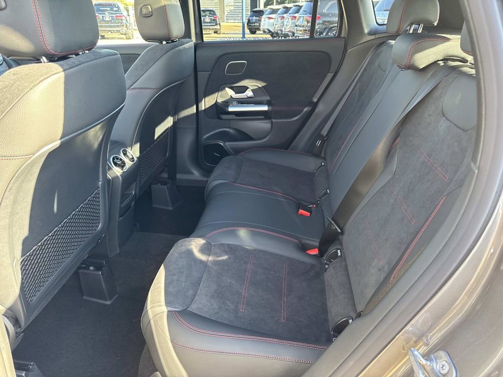 New 2026 Mercedes-Benz GLA 250 4MATIC image 13