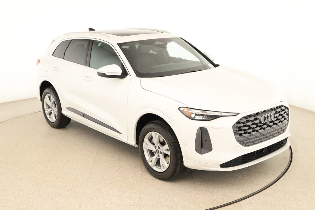New 2025 Audi Q5 Premium AWD/4WD image 30