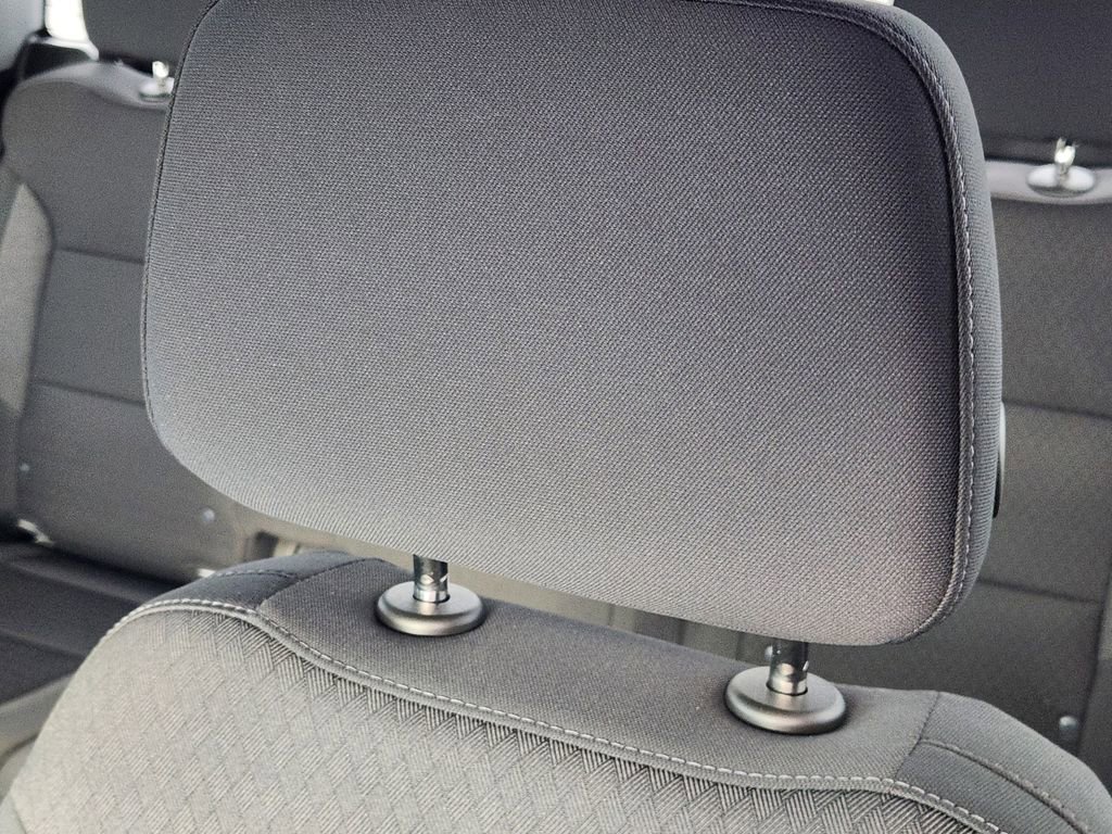 Used 2022 Chevrolet Silverado 1500 LT image 15