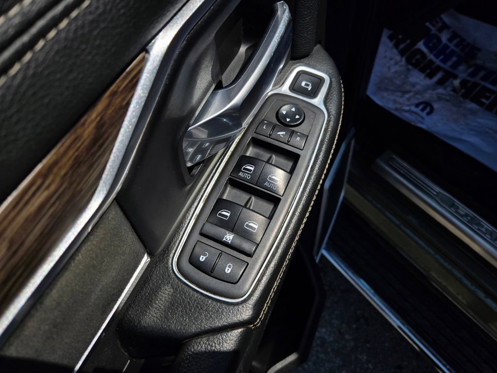 Used 2021 RAM 2500 Laramie AWD/4WD image 15