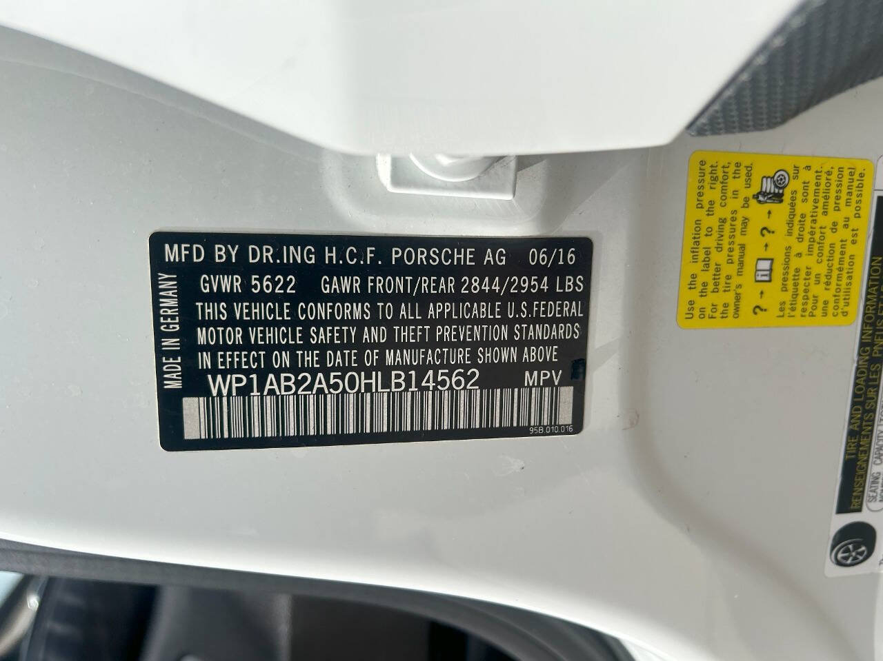 Used 2017 Porsche Macan S image 14