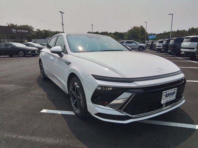 New 2025 Hyundai Sonata SEL
