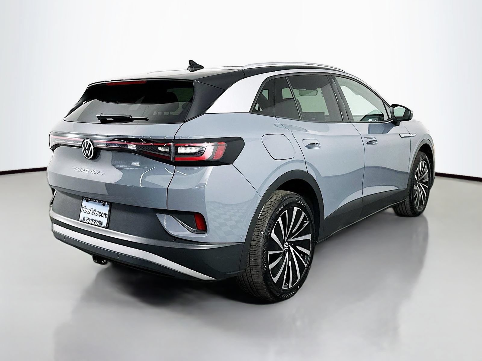 Used 2023 Volkswagen ID.4 Pro S Plus AWD/4WD image 7