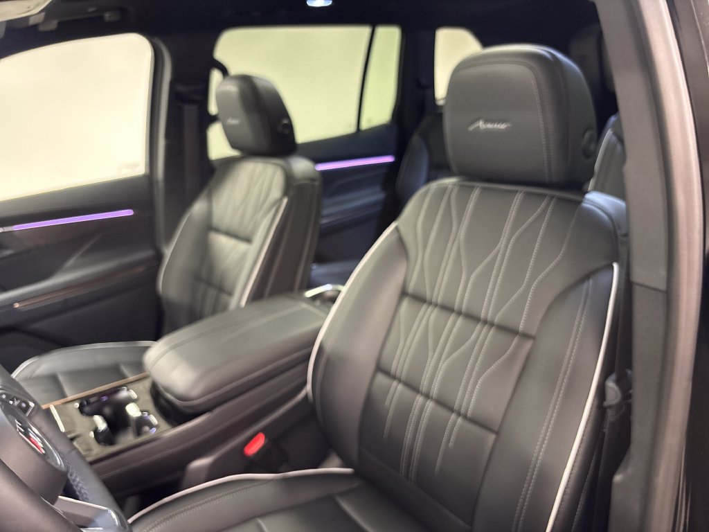 New 2026 Buick Enclave Avenir w/ Super Cruise Package FWD image 21
