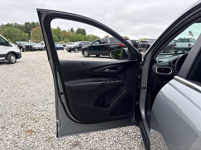 Used 2023 Chevrolet Equinox LT AWD/4WD image 17