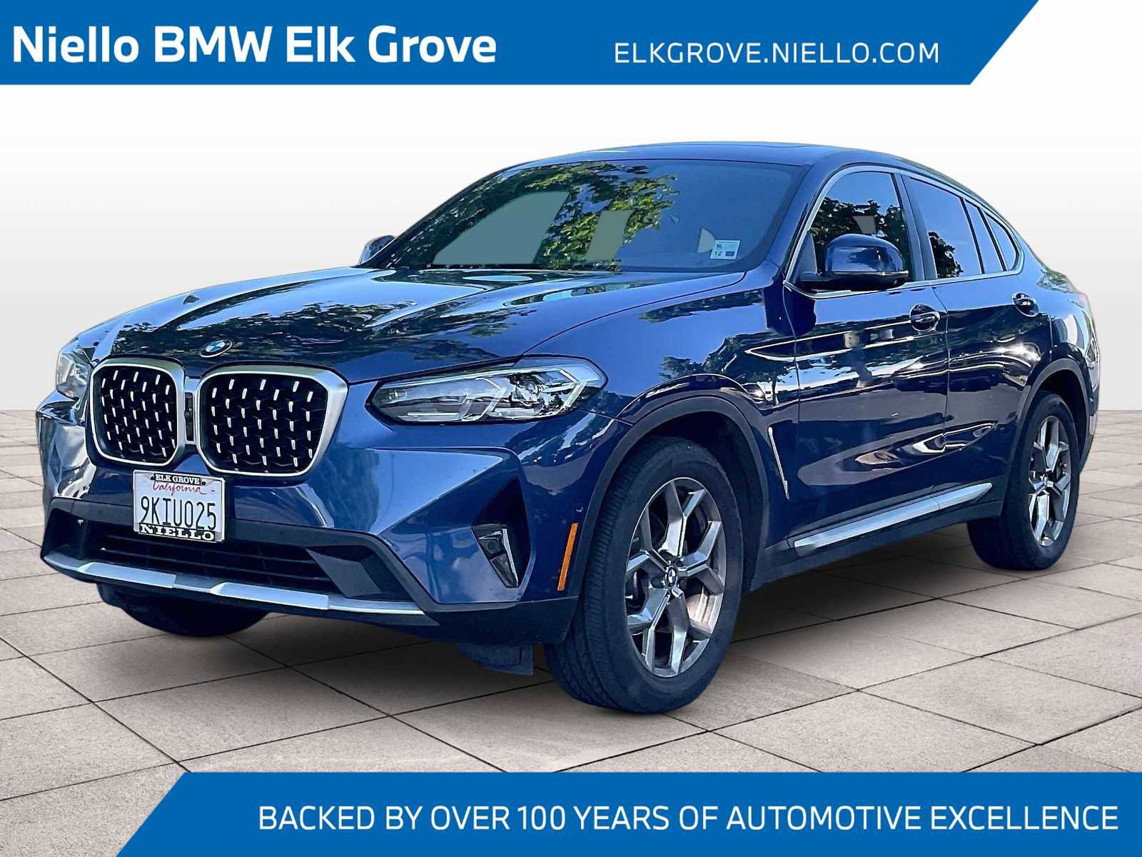 Used 2022 BMW X4 xDrive30i w/ Premium Package 2 AWD/4WD image 1
