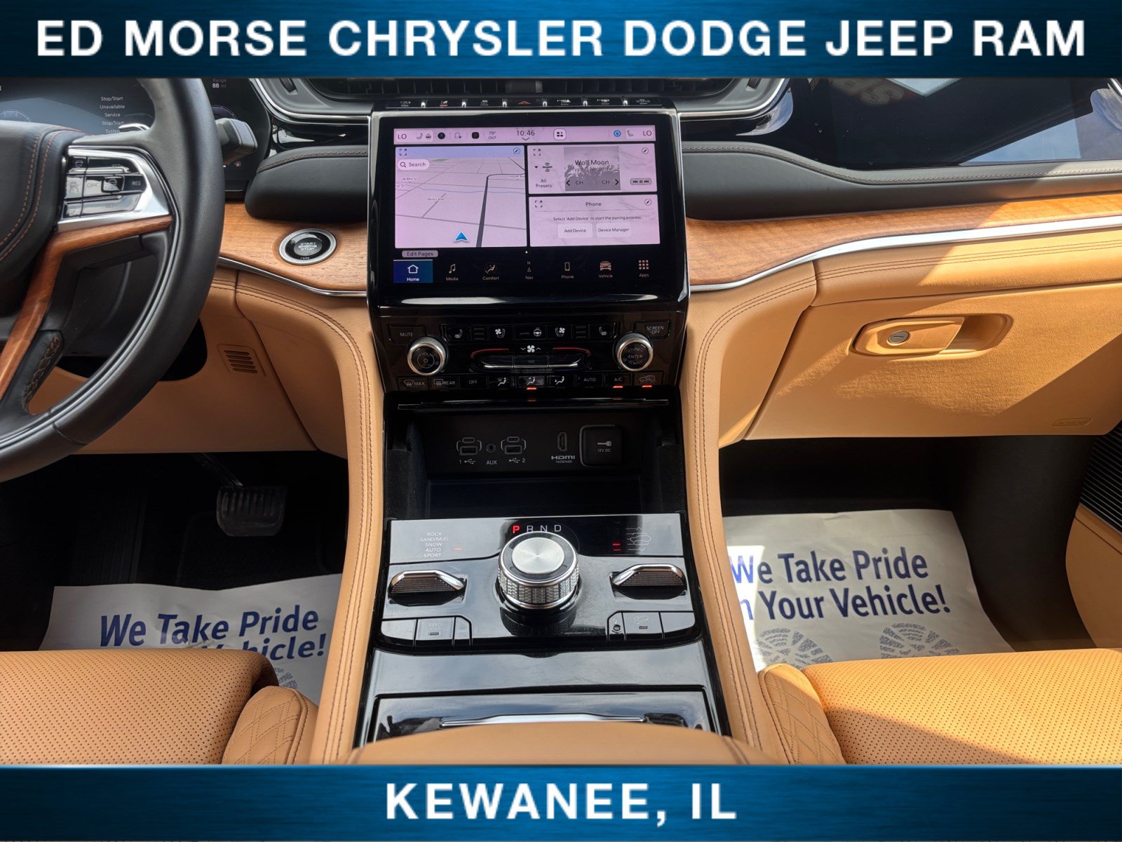 Used 2022 Jeep Grand Cherokee Summit AWD/4WD image 11