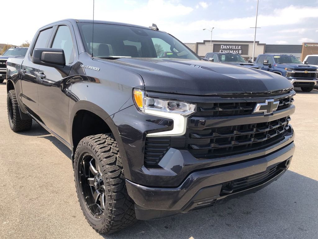 Used 2023 Chevrolet Silverado 1500 RST w/ Convenience Package II AWD/4WD image 15