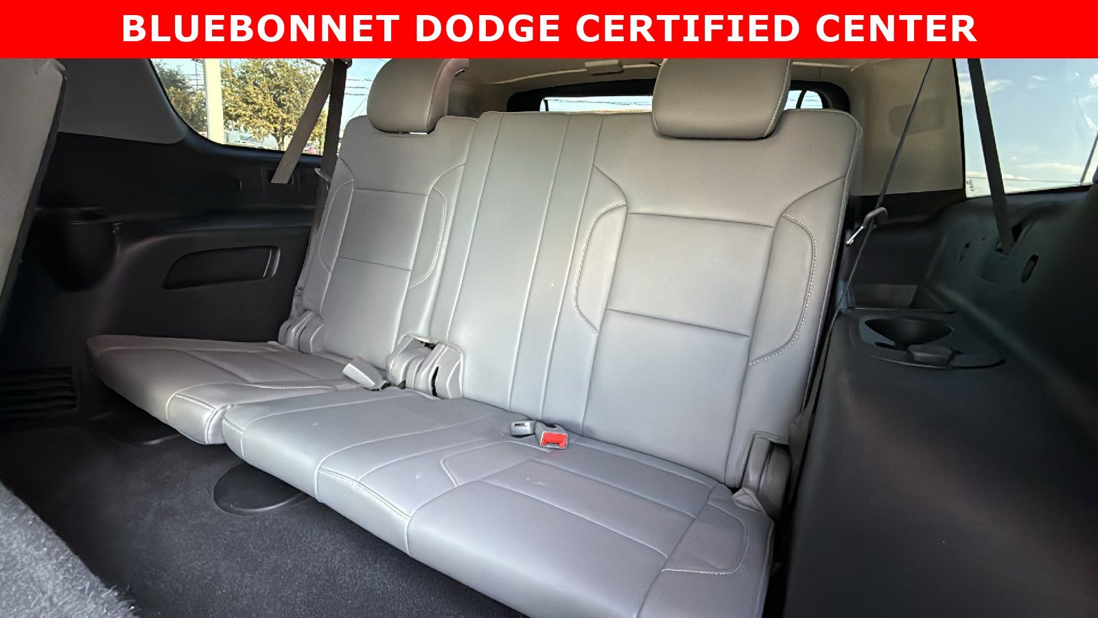 Used 2020 Chevrolet Suburban LT image 17