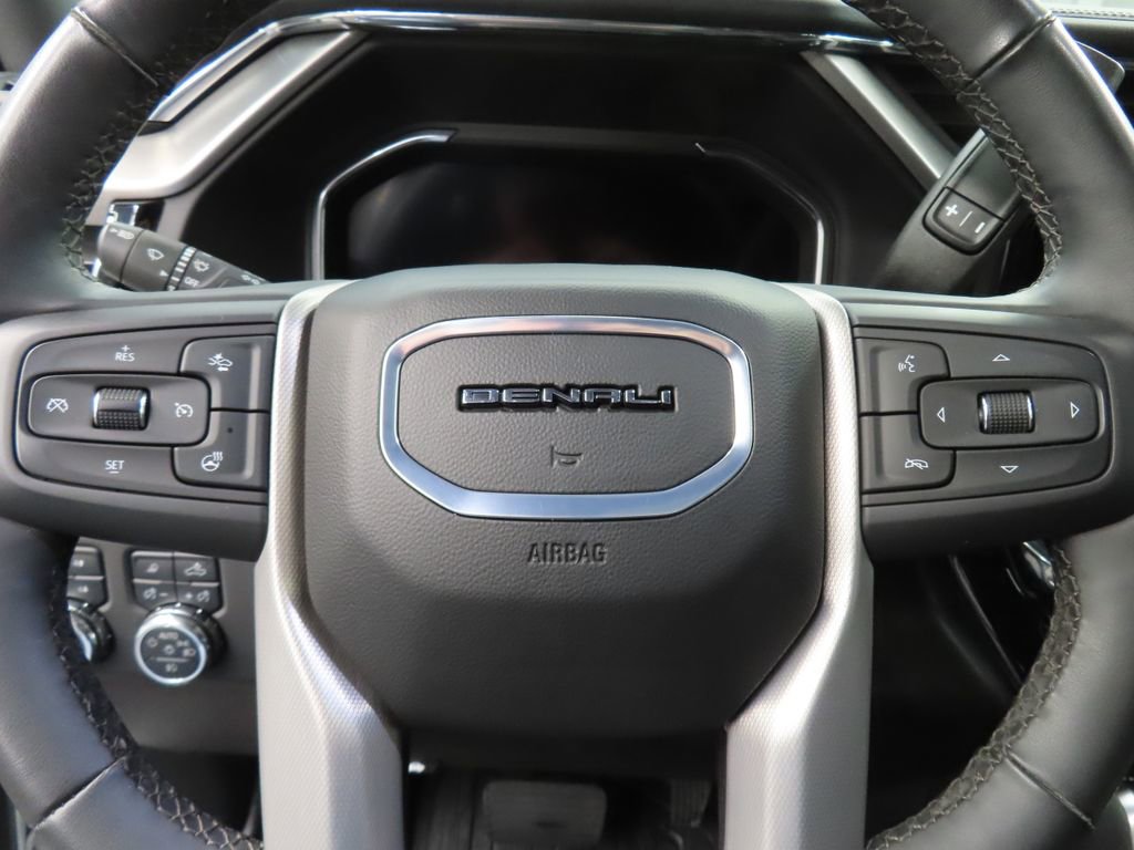 Used 2025 GMC Sierra 3500 Denali image 63