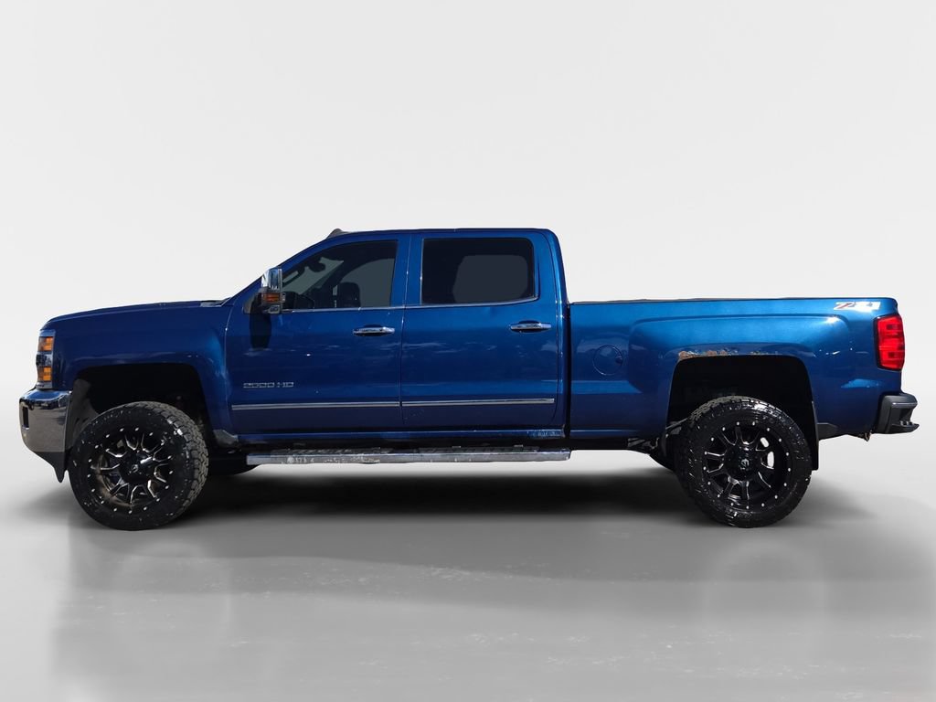 Used 2015 Chevrolet Silverado 2500 LTZ w/ Duramax Plus Package AWD/4WD image 2