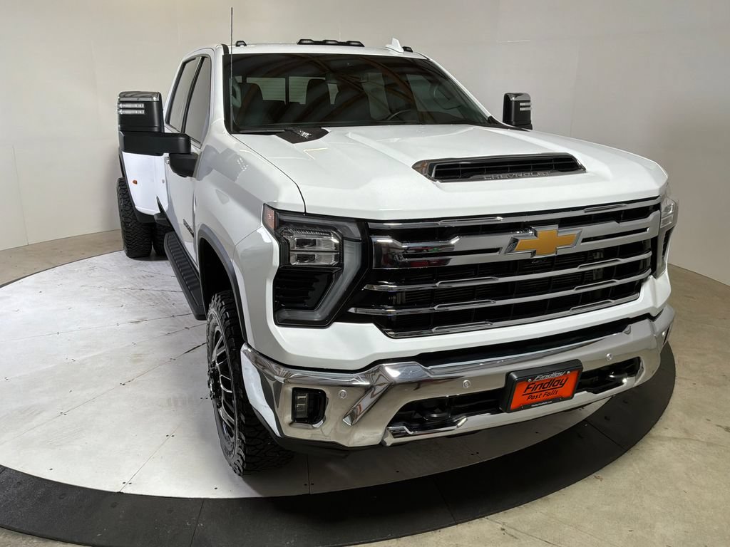 Used 2025 Chevrolet Silverado 3500 LTZ w/ LTZ Plus Package AWD/4WD image 1