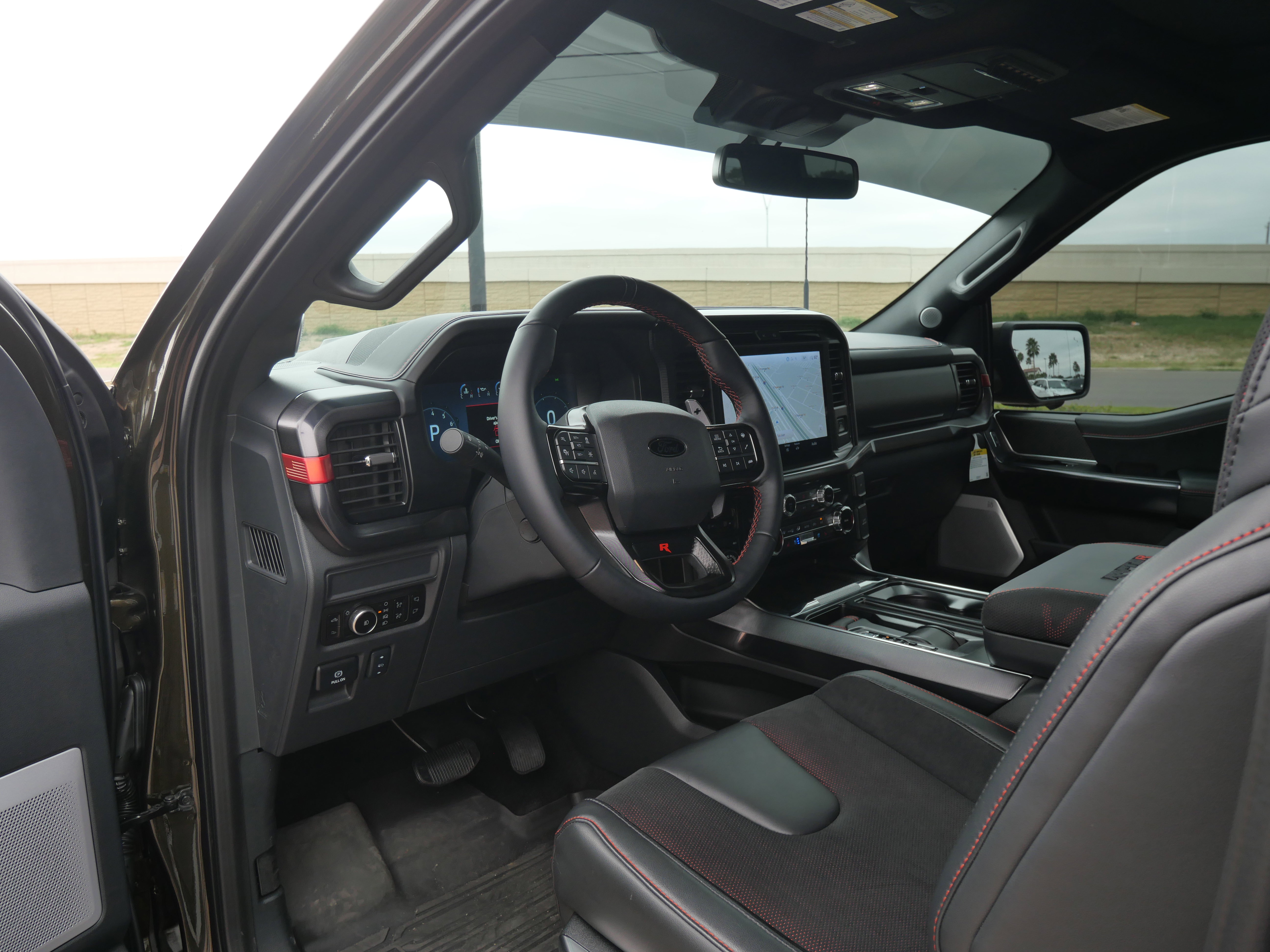 Used 2025 Ford F150 Raptor w/ Equipment Group 803A Raptor R image 19