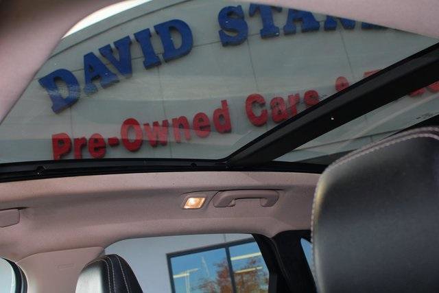 Used 2020 Ford Escape SEL image 4