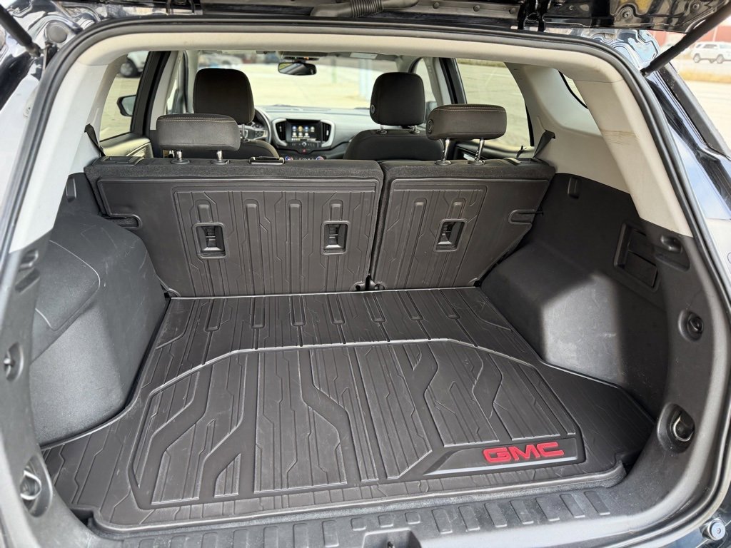 Used 2019 GMC Terrain SLE w/ Driver Convenience Package image 9