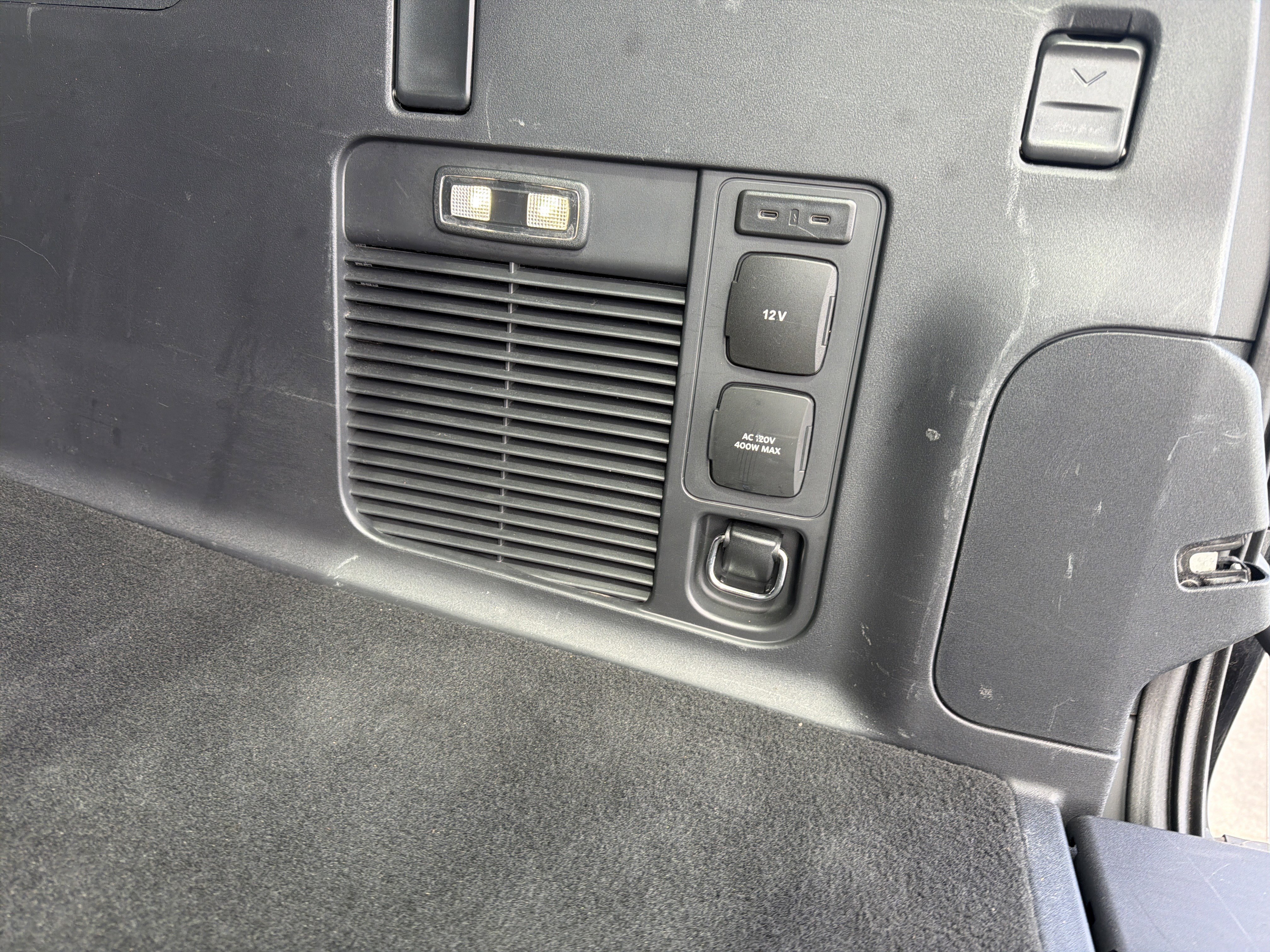 Used 2025 Ford Expedition Max Platinum AWD/4WD image 18