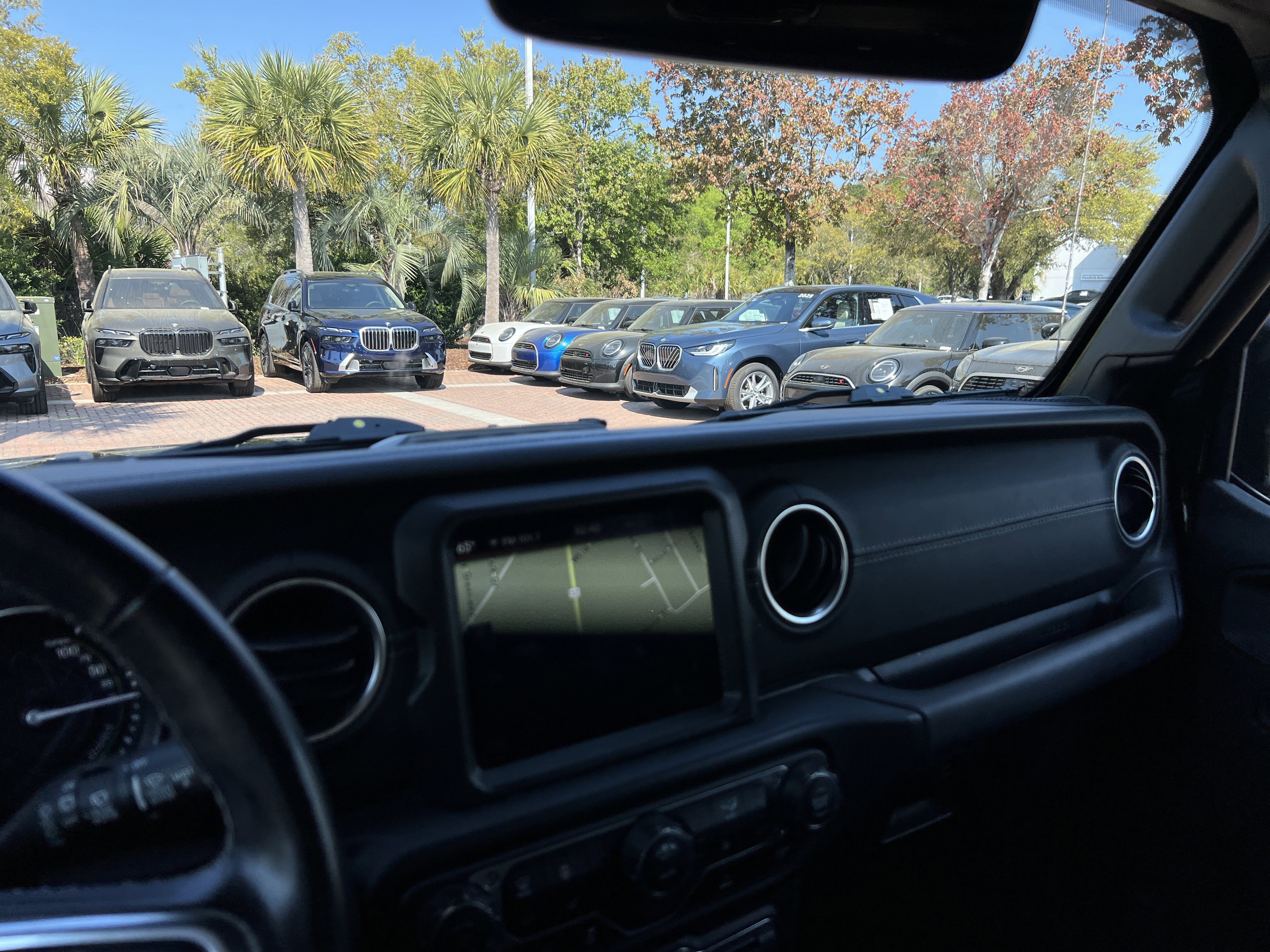 Used 2022 Jeep Wrangler Unlimited Sahara w/ Cold Weather Group image 29