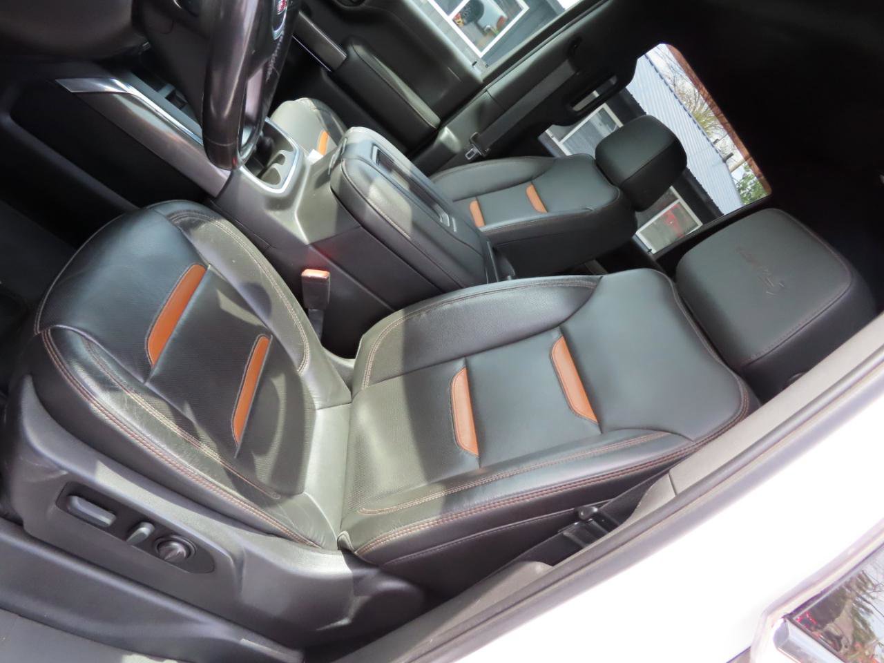 Used 2022 GMC Sierra 2500 AT4 w/ Gooseneck/5TH Wheel Package AWD/4WD image 31