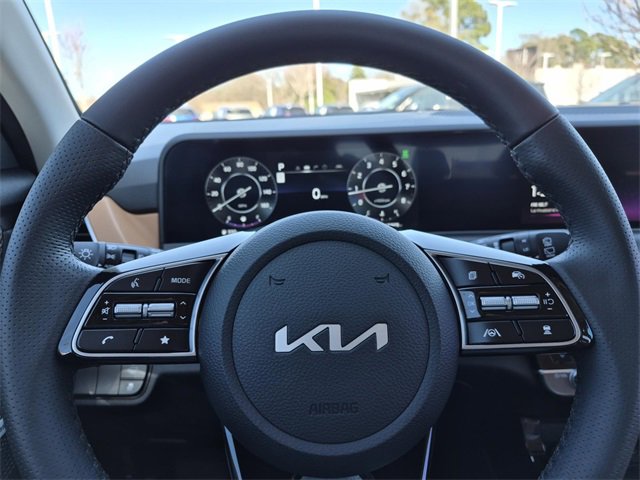 Used 2024 Kia Seltos SX w/ SX Sunroof Package image 28