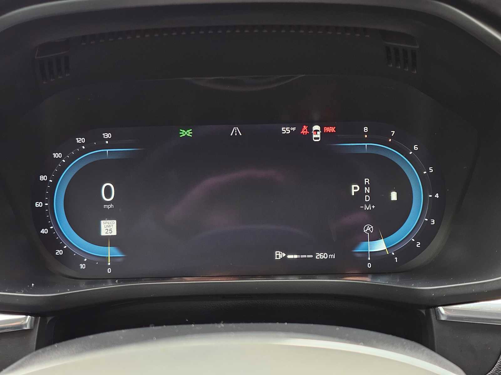 Certified 2023 Volvo XC60 B5 Plus w/ Climate Package image 21