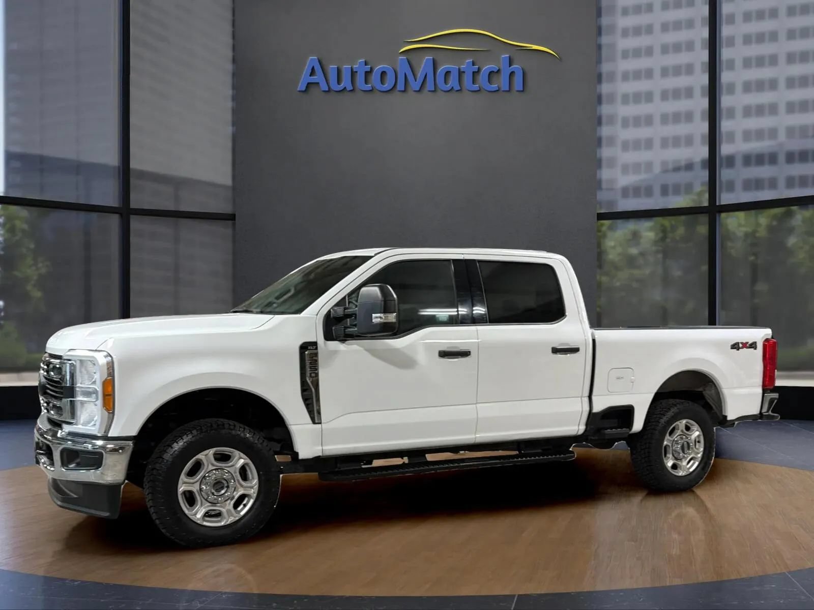 Used 2025 Ford F250 XLT AWD/4WD image 6