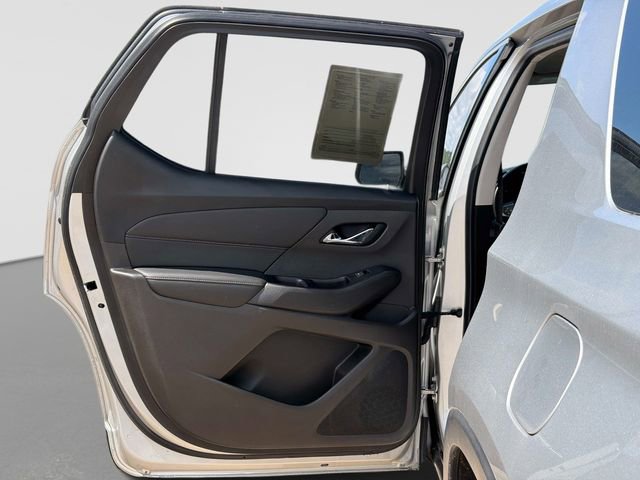Used 2020 Chevrolet Traverse LT w/ LT Premium Package AWD/4WD image 12