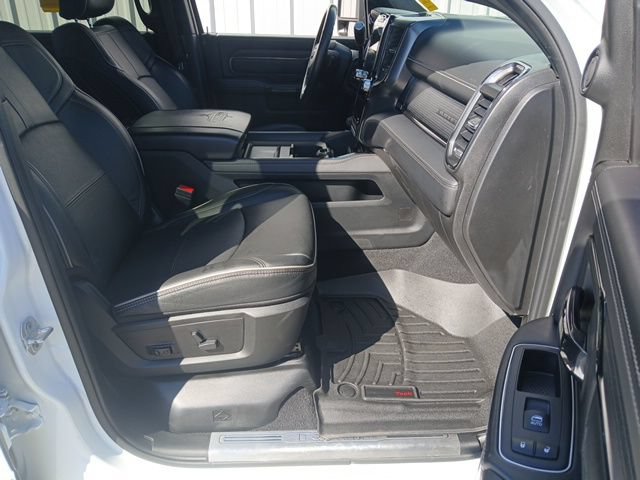 Used 2023 RAM 3500 Limited AWD/4WD image 34