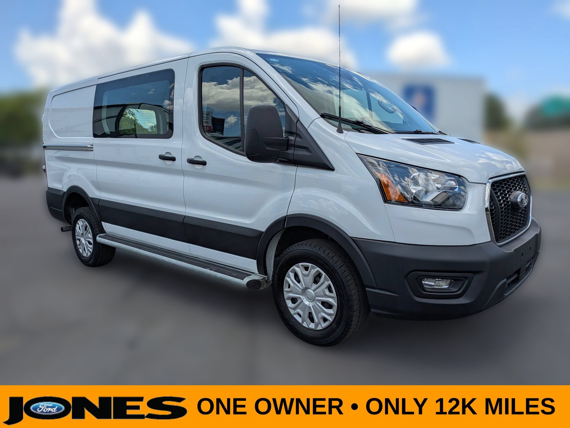 Used 2025 Ford Transit 250 Low Roof w/ Exterior Upgrade Package RWD image 1