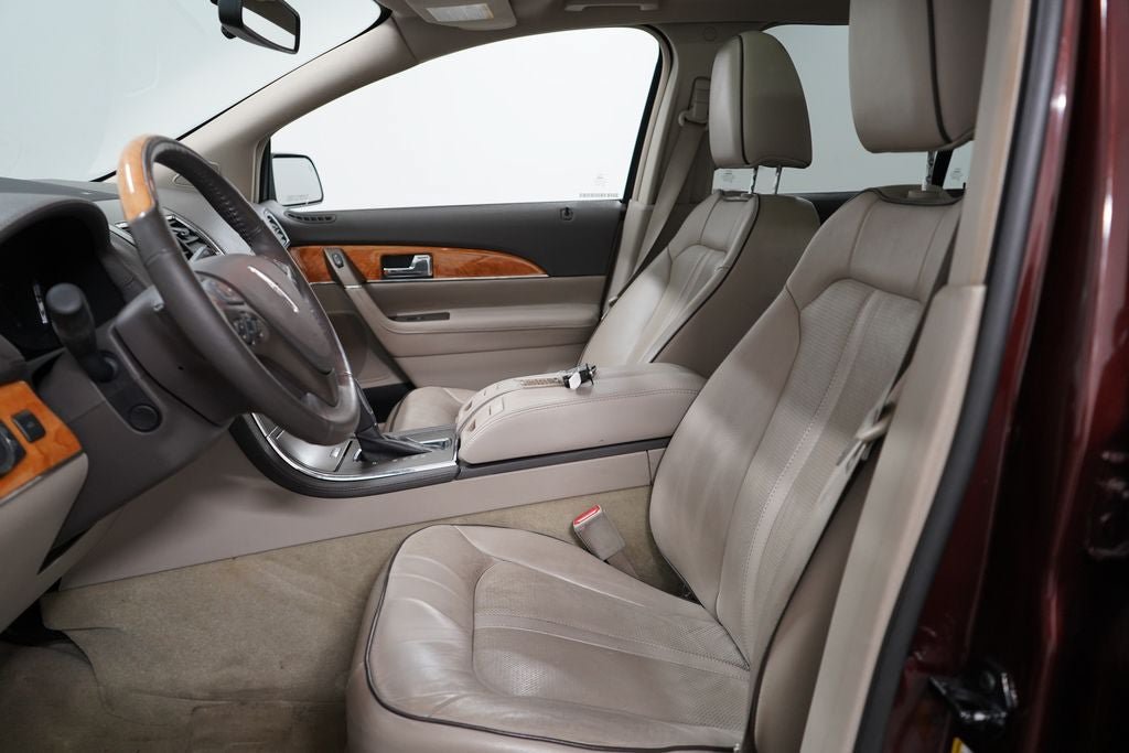 Used 2012 Lincoln MKX AWD image 19