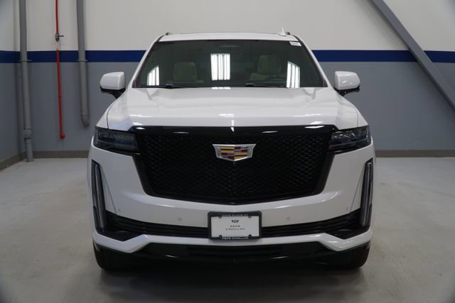 Certified 2021 Cadillac Escalade ESV Sport w/ Driver Assist Tech Package image 9