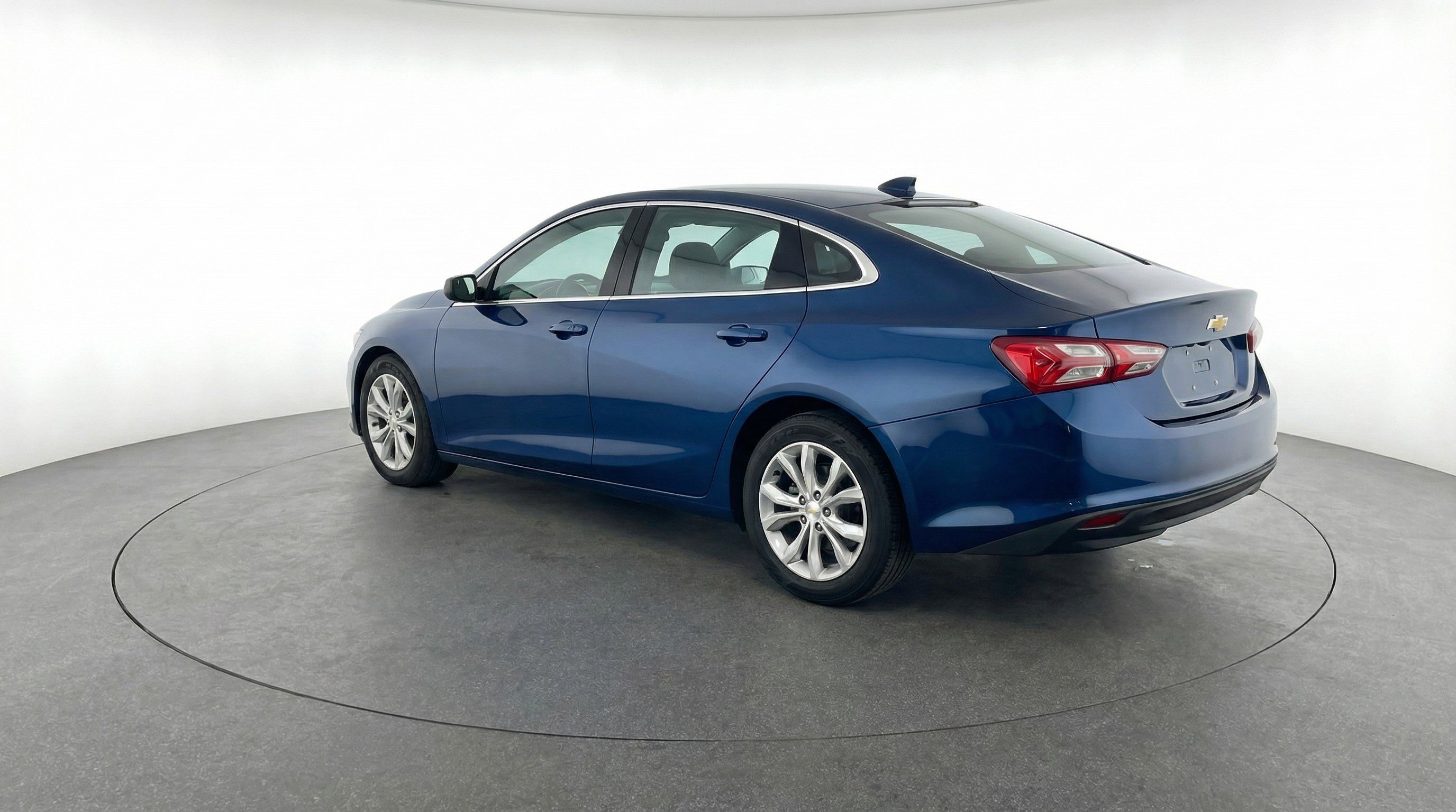 Used 2024 Chevrolet Malibu LT image 6