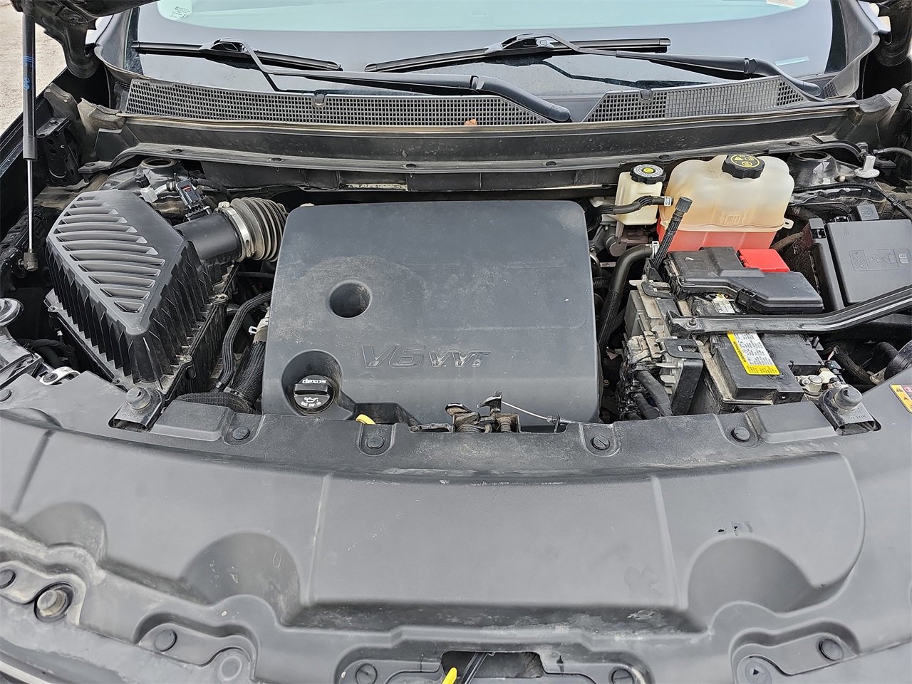 Used 2021 Chevrolet Traverse Premier w/ Redline Edition image 33