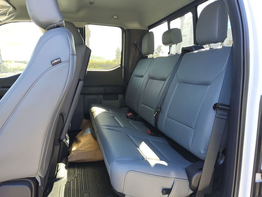 New 2026 Ford F450 XL w/ XL Chrome Package RWD image 14