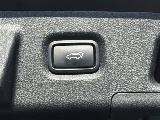 Certified 2022 Hyundai Santa Fe Limited image 19