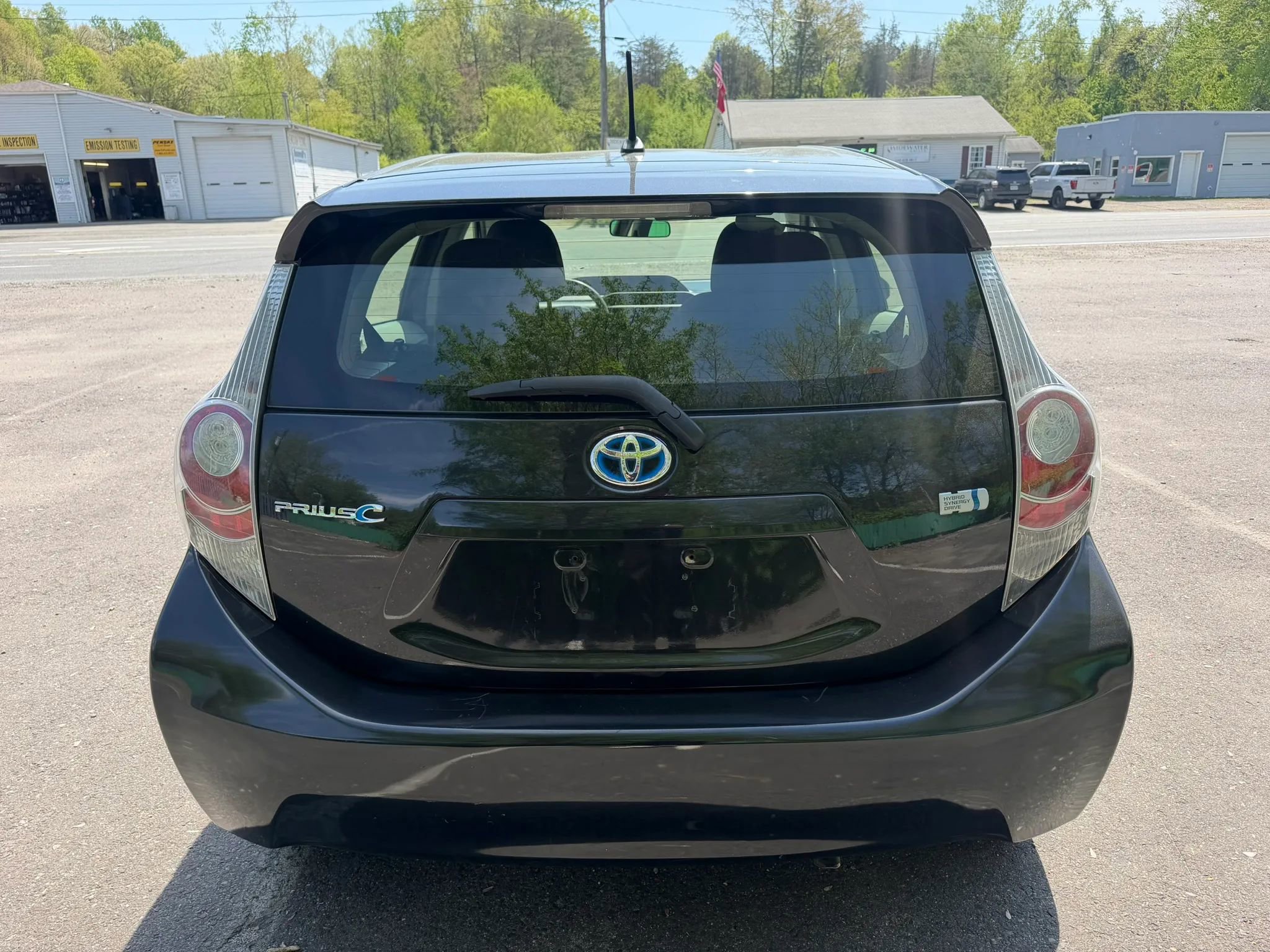 Used 2014 Toyota Prius C Two FWD image 9