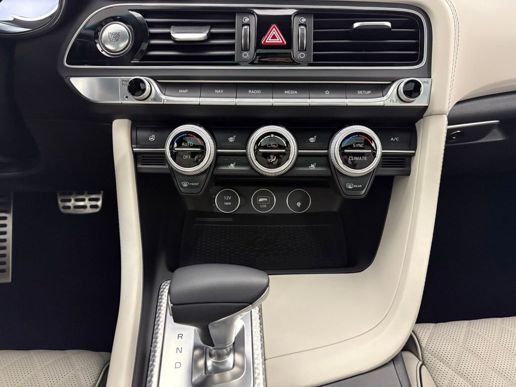 Used 2023 Genesis G70 3.3T w/ Sport Prestige Package image 25