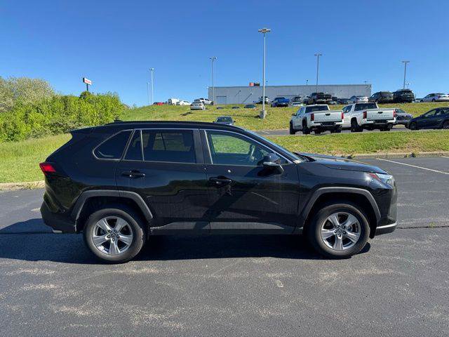 Certified 2025 Toyota RAV4 XLE AWD/4WD image 2