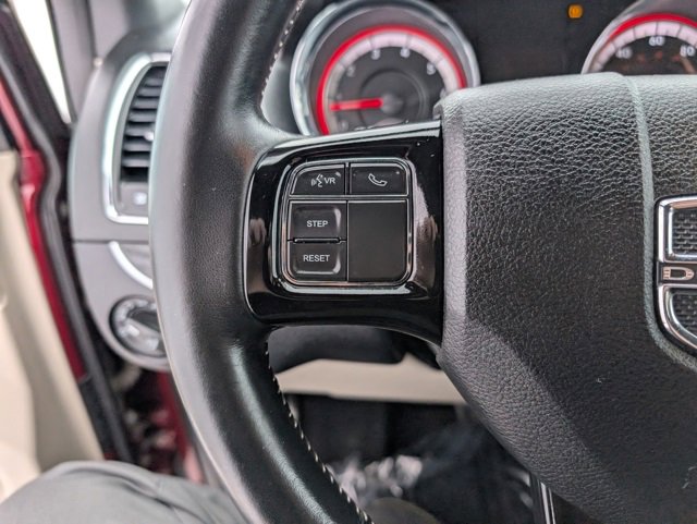 Used 2018 Dodge Grand Caravan SXT image 11