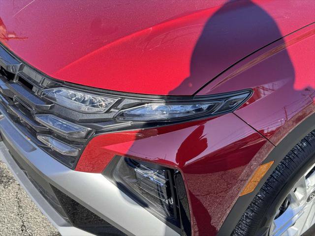 Used 2025 Hyundai Tucson SE AWD/4WD image 8