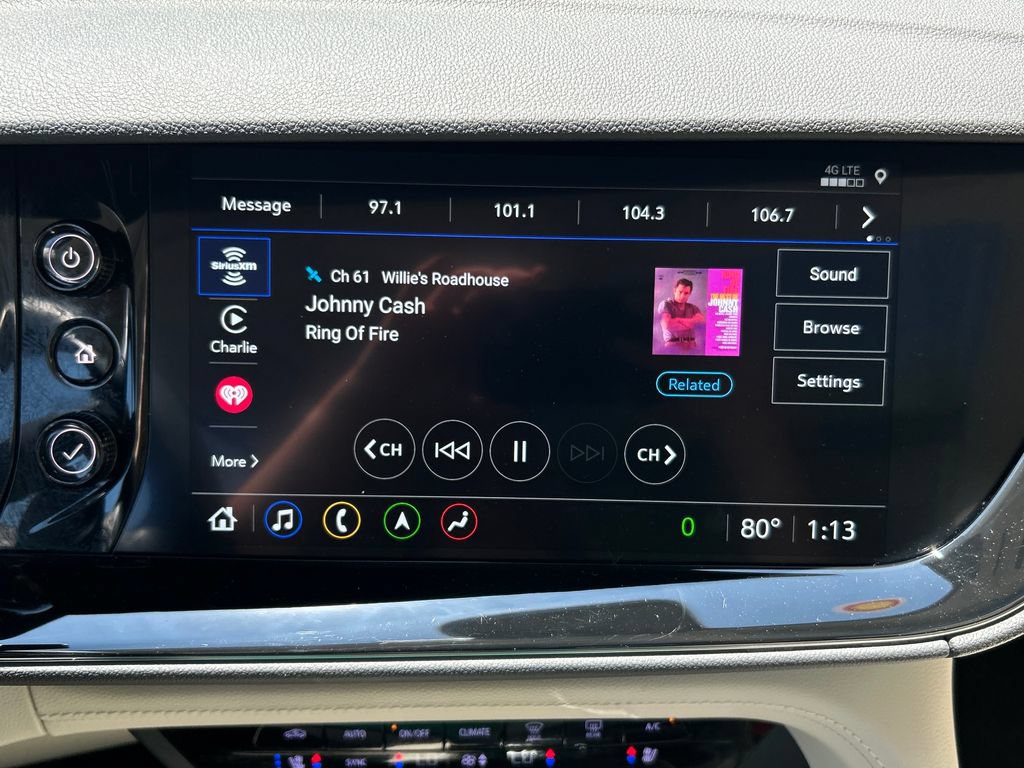 Used 2023 Buick Envision Avenir AWD/4WD image 26