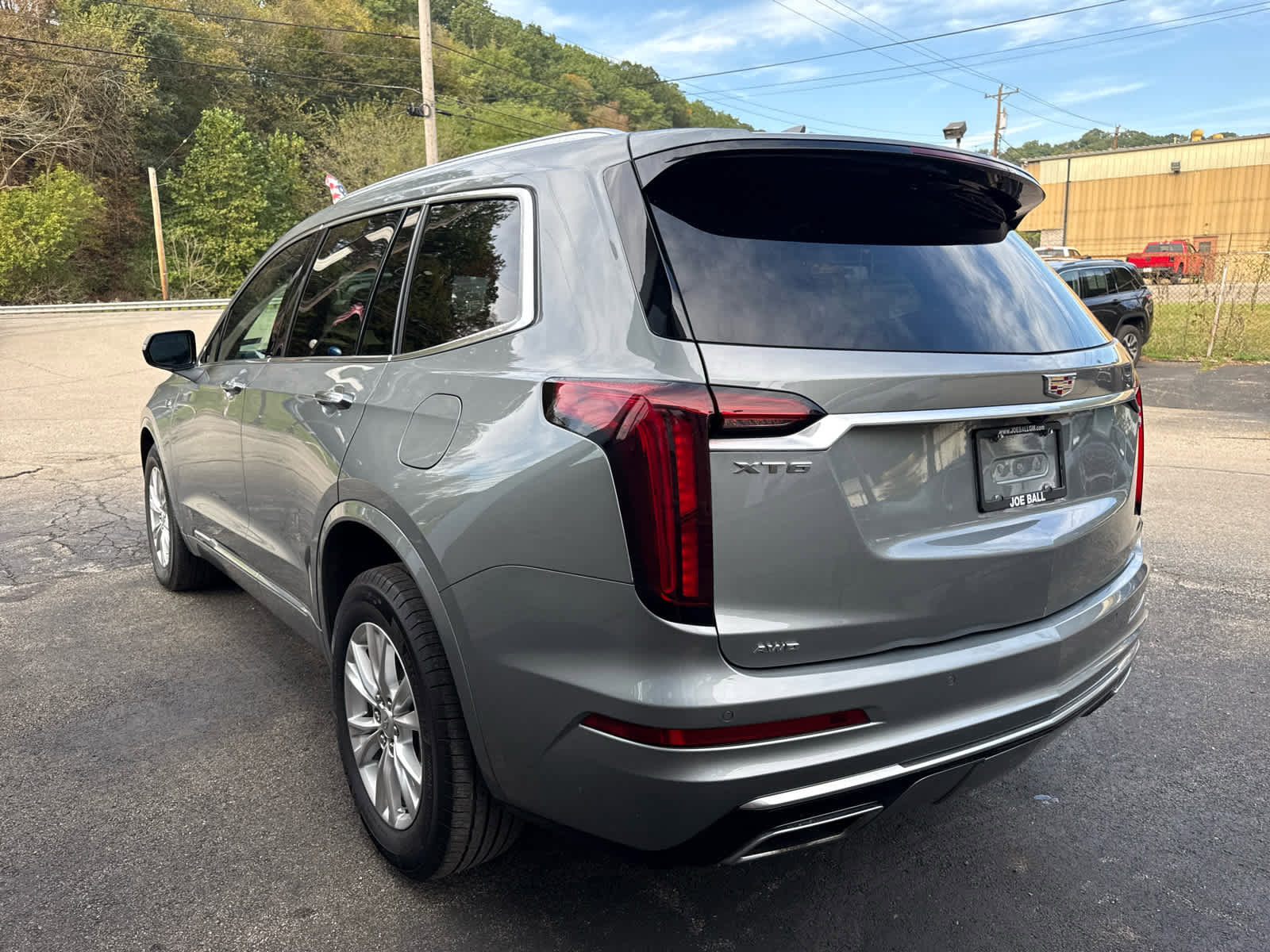 Used 2024 Cadillac XT6 Luxury w/ LPO, Floor Liner Package image 5