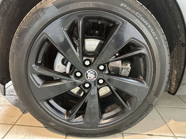 Certified 2023 Buick Envision Essence w/ Sport Touring Package image 21