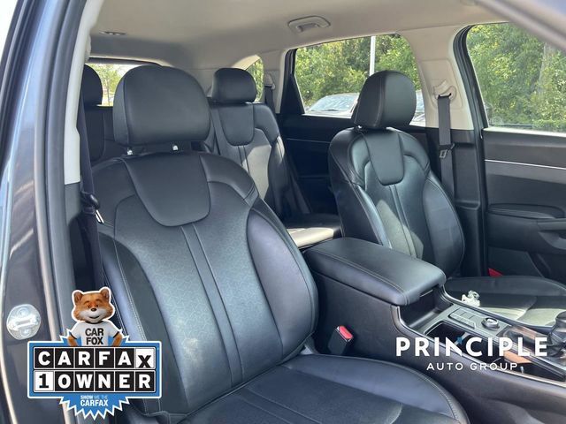 Used 2023 Kia Sorento S image 30