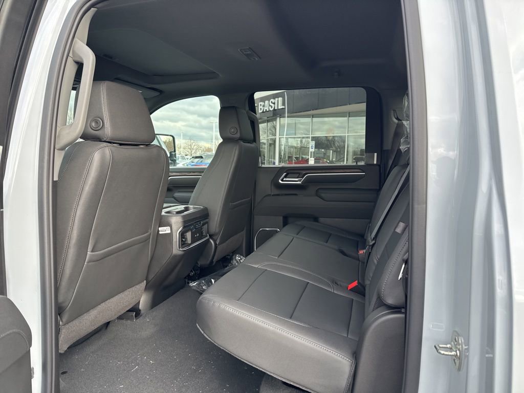 New 2026 GMC Sierra 2500 SLT w/ SLT Premium Package image 10