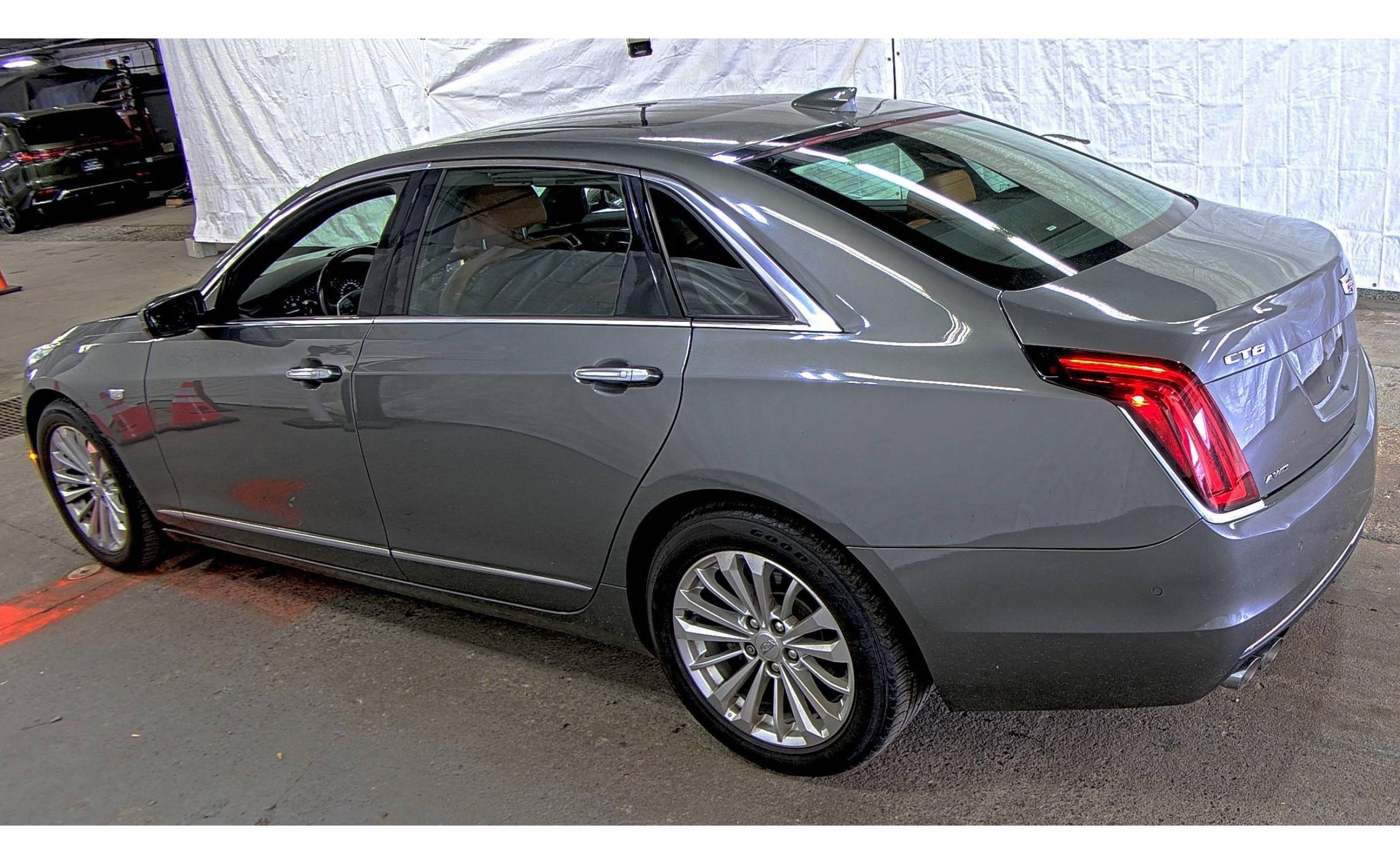 Used 2017 Cadillac CT6 Luxury AWD/4WD image 6