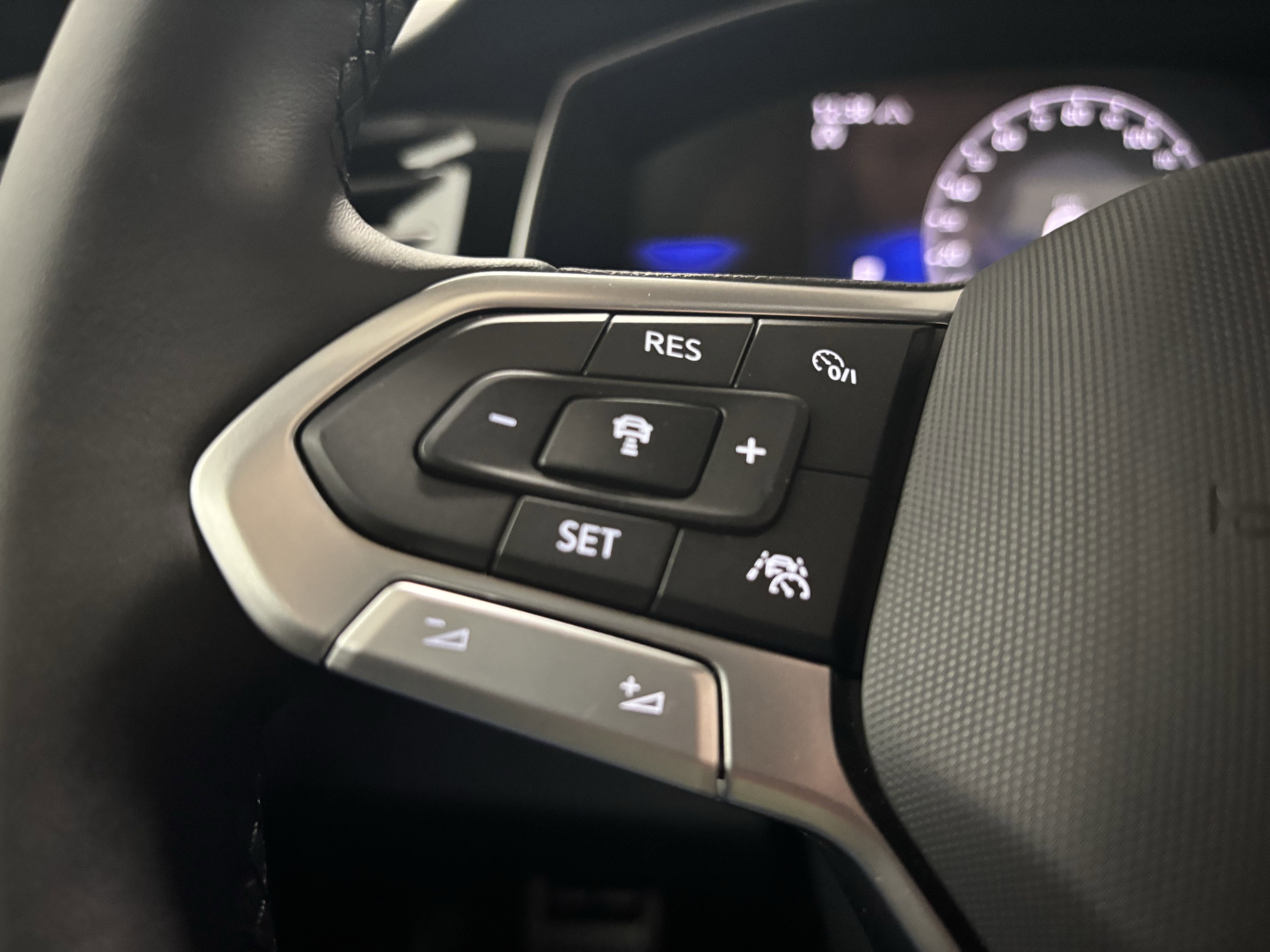 New 2025 Volkswagen Jetta Sport image 24