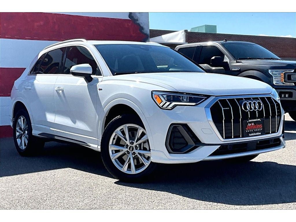 Used 2025 Audi Q3 2.0T Premium AWD/4WD image 12