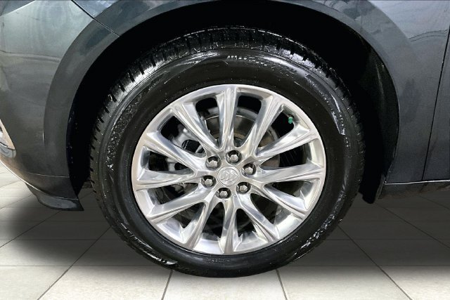 Used 2021 Buick Enclave Premium w/ Sun and Sites Package AWD/4WD image 11